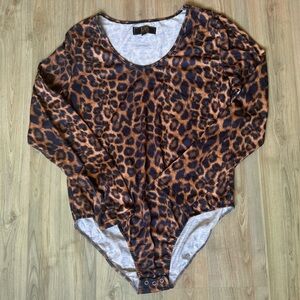 Lucky‎ & Blessed Leopard Print Bodysuit Size Large